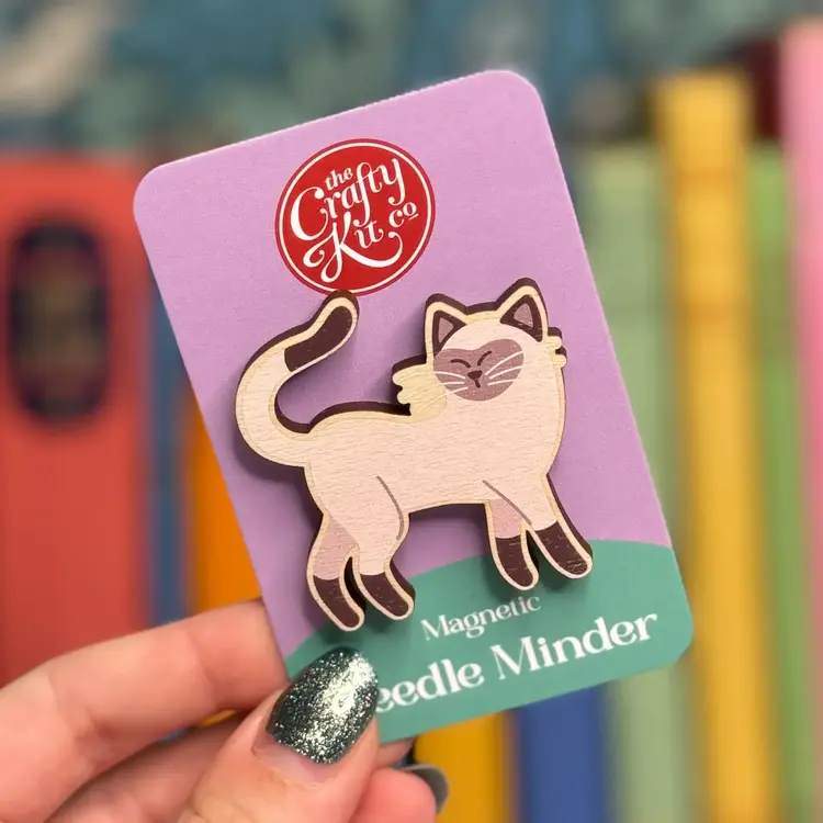 The Crafty Kit Company Cat Needle Minder (Siamese)