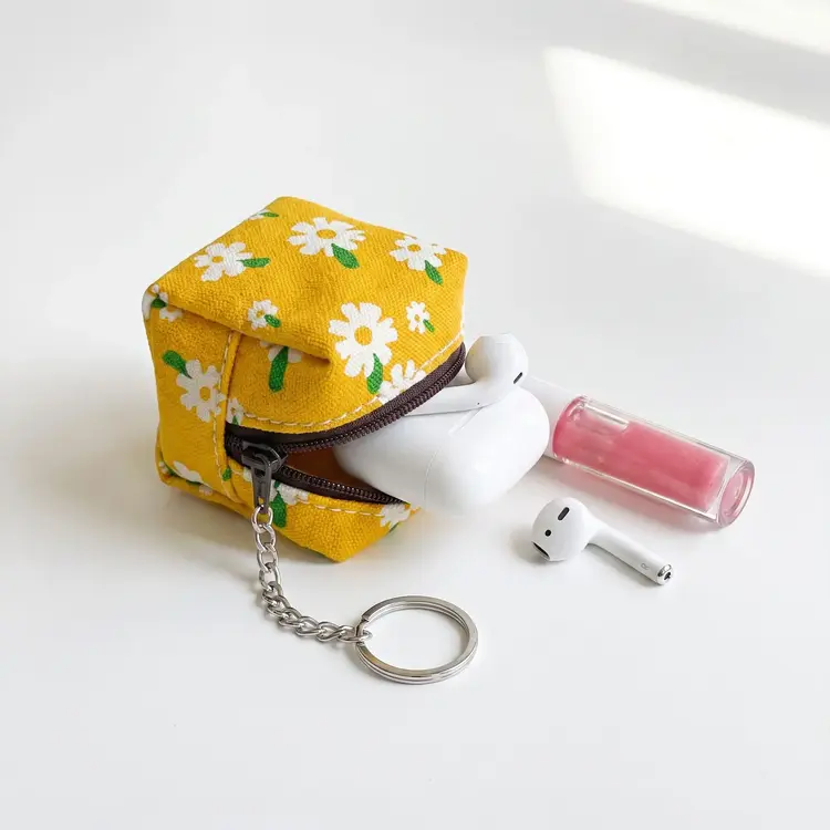 Maika Mini Cube Key Ring | Carmel