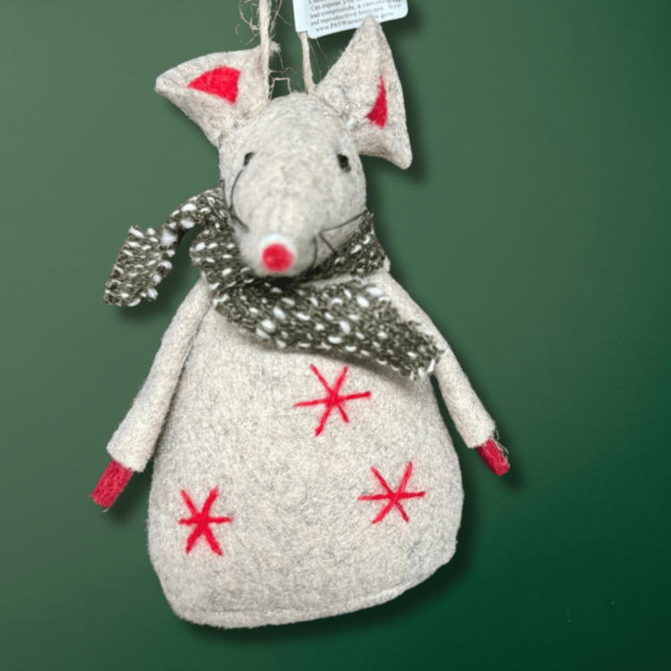 One Hundred 80 degrees Christmas Mouse | Red Stars
