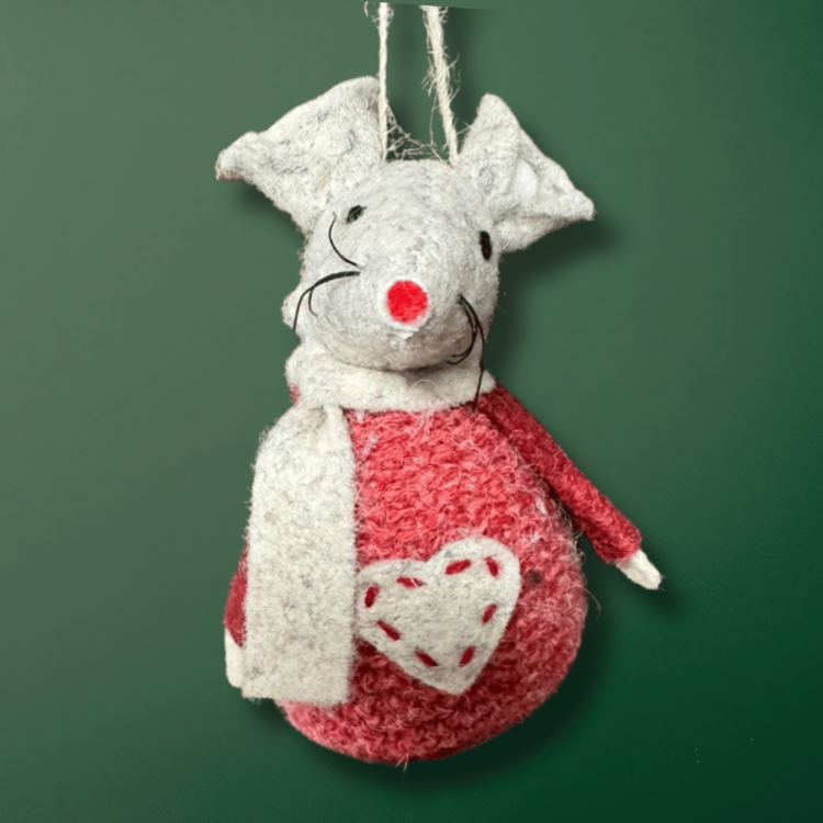 One Hundred 80 degrees Christmas Mouse | Red Stitched Heart