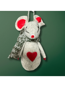 One Hundred 80 degrees Christmas Mouse | Red Heart