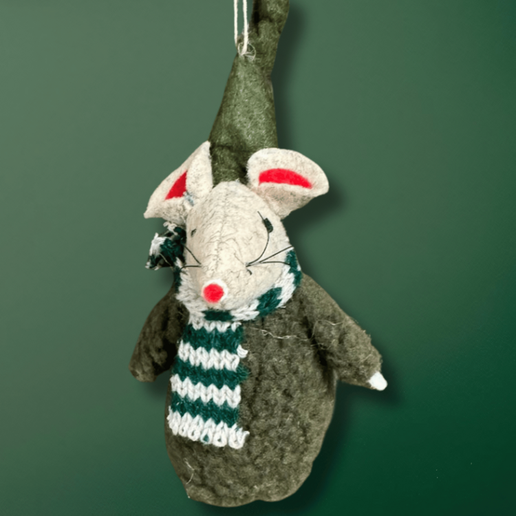 One Hundred 80 degrees Christmas Mouse | Green Elf