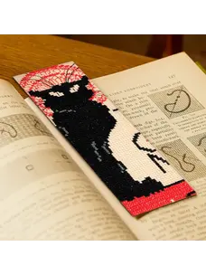 DMC Tour of the Black Cat by Théophile-Alexandre Steinlen | Cross Stitch Bookmark Kit