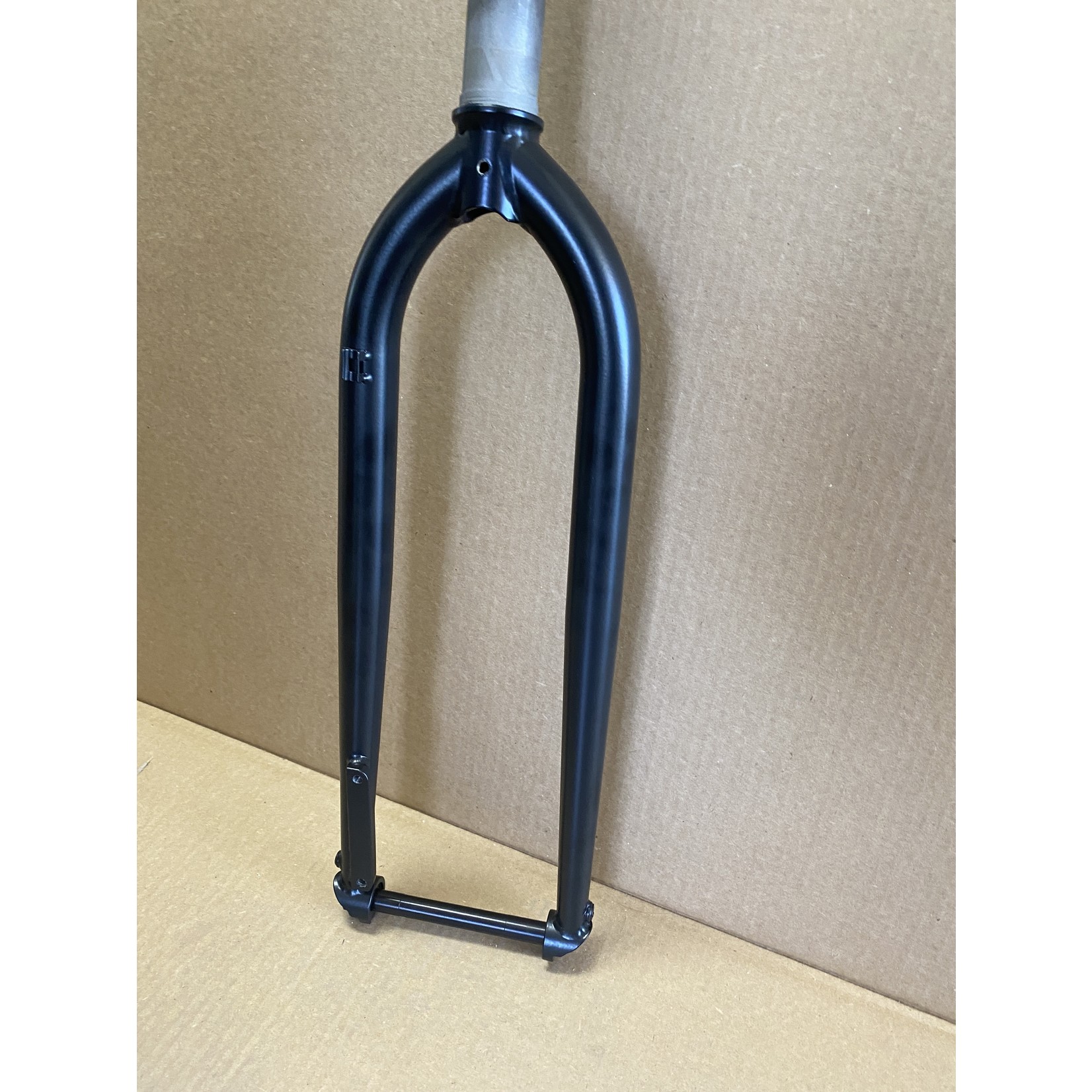 Zinn Cycles All-Road Disc Steel fork - 400mm steerer - 1 1/8" straight steering tube