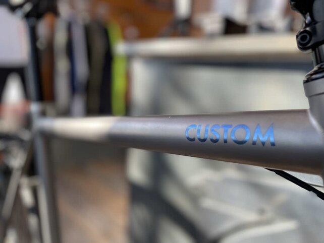 Anodize Graphics Shiny Finish - Titanium Frame Anodize Graphics Shiny Finish - Titanium Frame