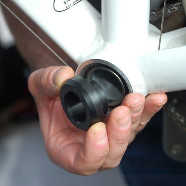 Wheels Mfg Bottom Bracket Adapter - BB/PF30 Universal Adapter for 24mm Spindle Cranks (Shimano, FSA, etc.)