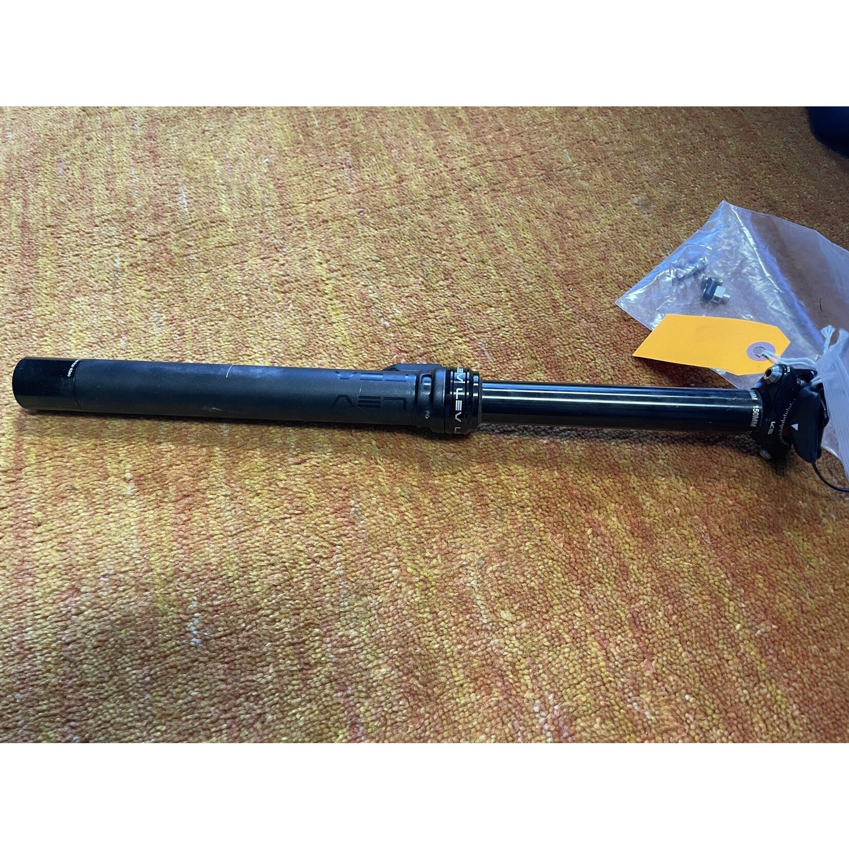 KS USED: KS Lev Dropper Post  - 30.9mm Diameter - 125mm travel - external routing