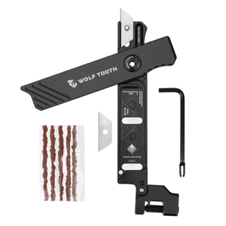 Wolf Tooth 8-Bit Chainbreaker + Utility Knife Multi-Tool