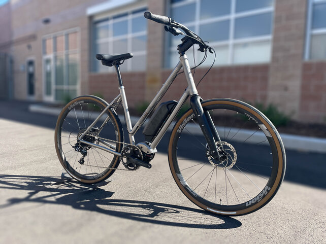 Tui Step Thru E-bike - 4'10" to 5'7" rider Tui Step Thru E-bike - 4'10" to 5'7" rider