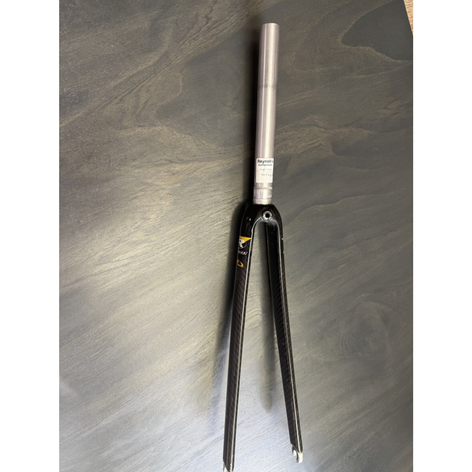 Reynolds Ouzo Pro Carbon road fork with Alloy 1 1/8" steering tube
