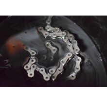 Chain Re-Wax Service - for previously waxed chains at Zinn Cycles