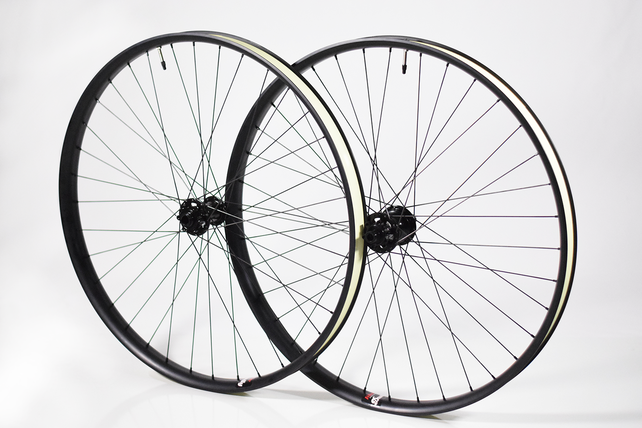Clydesdale Sport Mountain Bike Plus Wheelset - Velocity Dually - Clydesdale Hubs - 36h - Tubeless Ready