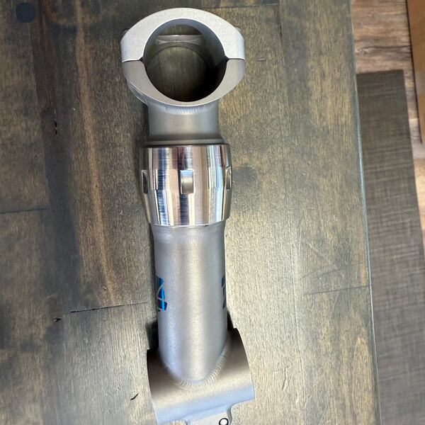 zinn-cycles-titanium-travel-
