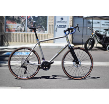 Clydesdale Team ER3 SuperLite - Titanium Endurance Road bike - electronic shifting