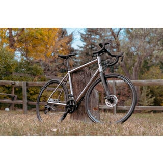 Clydesdale Team GR5 - Force AXS 1x - Titanium Gravel Bike - electronic shifting