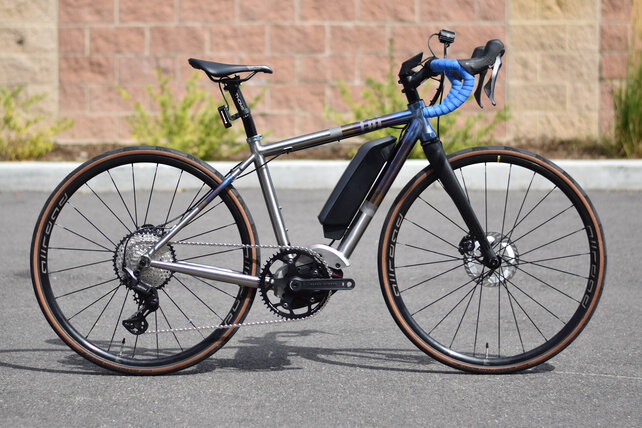 Tui G3e Extra Small E-bike - Titanium Gravel E-bike - Bosch Motor Tui G3e Extra Small E-bike - Titanium Gravel E-bike - Bosch Motor