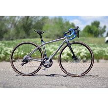 Tui ER4 Road Bike - Ultegra Di2 - Lightweight Titanium road bike