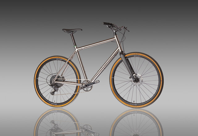 Clydesdale Rein H2 Sport Hybrid - Titanium city bike