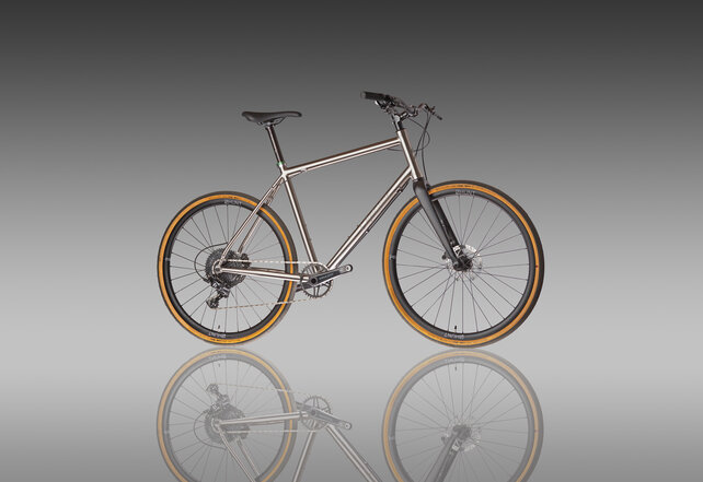 Clydesdale Rein H3 AXS Pro Hybrid - Titanium city bike