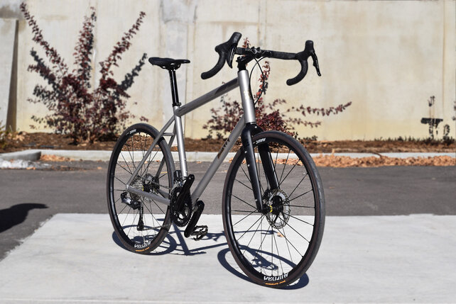 Dolomite Ultegra Di2 - Custom All-Road bike - electronic shifting Dolomite Ultegra Di2 - Custom All-Road bike - electronic shifting