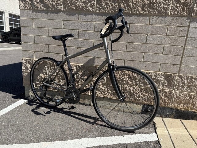 Used Zinn Custom Road Bike with upright position for 5'6" to 5'9" rider