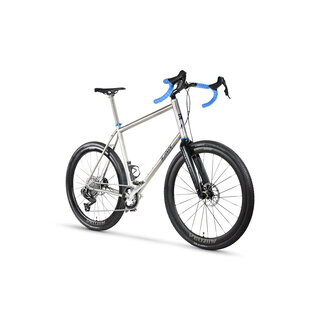 Serrai Force AXS XPLR - Custom Gravel bike - electronic shifting