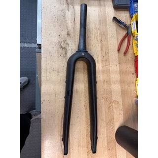 Zinn Duro - Gravel Road Fork - 47mm Rake - 45mm Tire clearance - External Brake routing - steering tube cut to 195mm