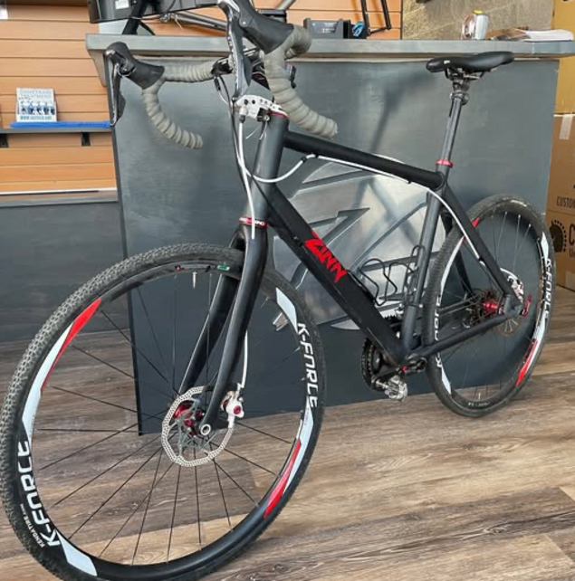 Zinn Custom Magnesium Cyclocross Bike Zinn Custom Magnesium Cyclocross Bike