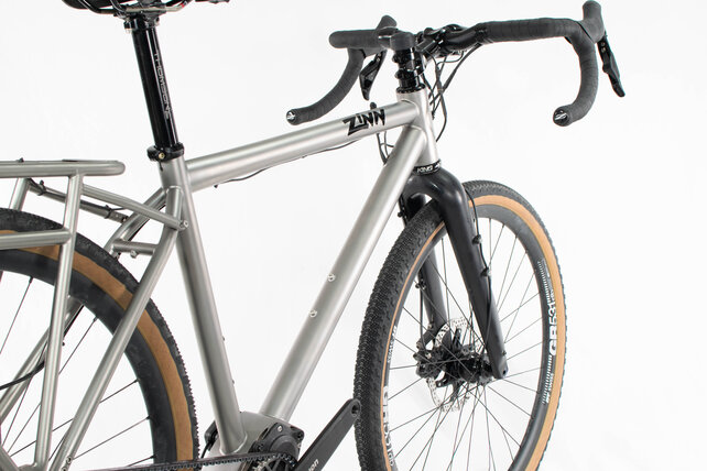 Demo Bike - Lightly Used Zinn Custom Touring bike with Pinion Belt Drive