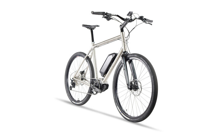 Clydesdale Whip Sport Hybrid Bosch -XT Linkglide 11s - Titanium performance hybrid E-bike