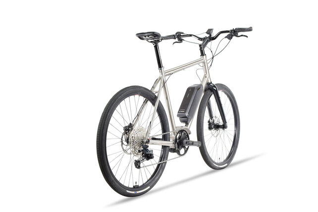 Clydesdale Whip Sport Hybrid Bosch -XT Linkglide 11s - Titanium performance hybrid E-bike