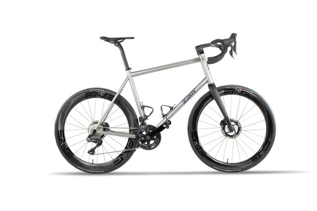 Fedaia In-route Red AXS - Custom Titanium Road bike