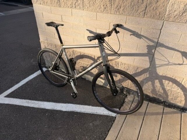 used Bike - Excellent Condition Zinn Custom Flat Bar All-Road bike with Rohloff Hub 6'3" to 6'7" rider