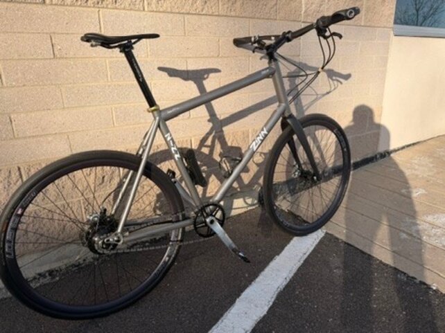 used Bike - Excellent Condition Zinn Custom Flat Bar All-Road bike with Rohloff Hub 6'3" to 6'7" rider