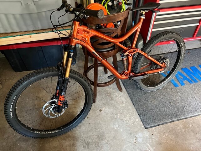 Lightly Used Zinn B.I.G. - 29er Full Suspension Mountain bike 3XL- Like New