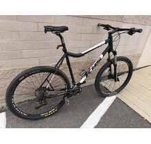 2XL KHS BNT 29er Mountain bike - Used Condition