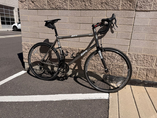 Zinn Custom Titanium Road Bike - Used in great condition for 6'4" - 6'7" rider