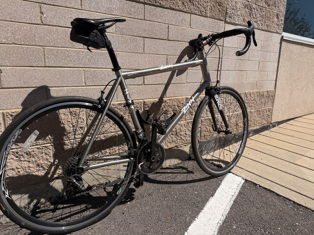 Zinn Custom Titanium Road Bike - Used in great condition for 6'4" - 6'7" rider