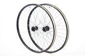 Clydesdale Sport Gravel Bike Wheelset - Velocity Cliffhanger - Clydesdale Hubs - Tubeless Ready
