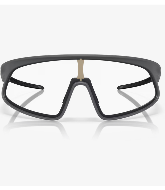Oakley, RSLV- Clear to Black Iridium Photochromic Lenses/Matte Carbon Frame
