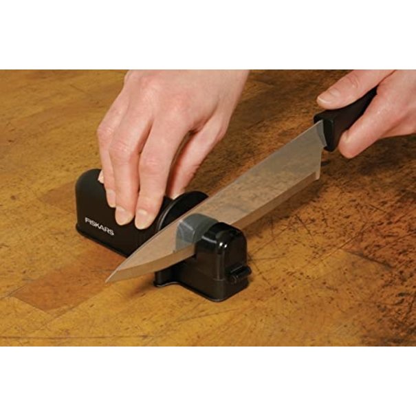 Fiskars Fiskars Axe and Knife Sharpener