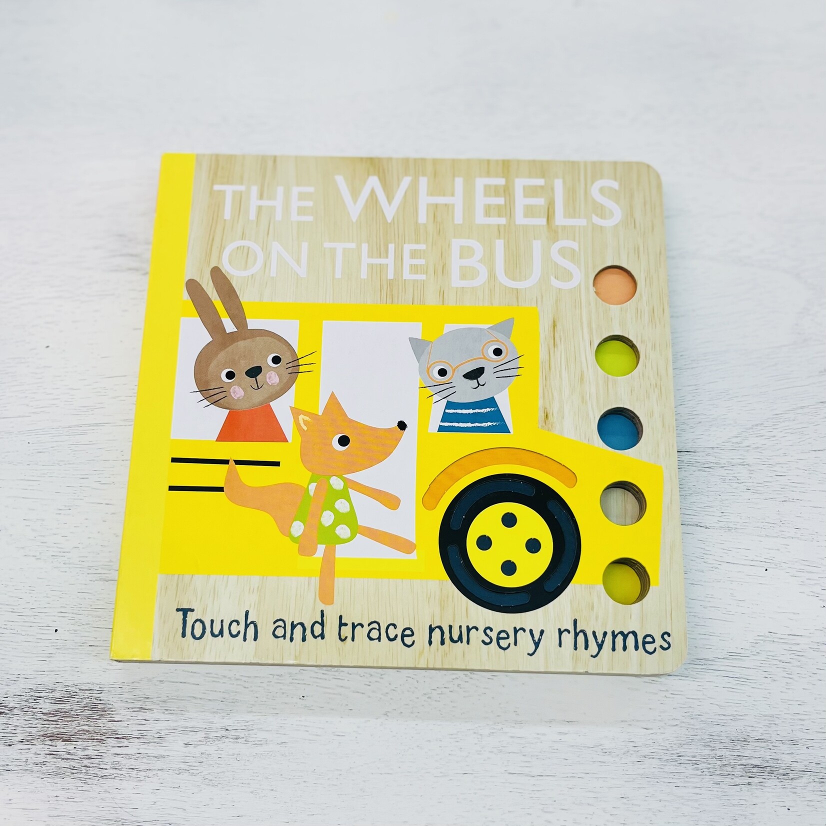 Touch & Trace Nursery Rhymes: The Wheels on the Bus