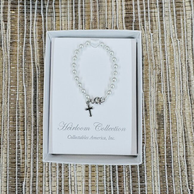 Collectables America Freshwater Pearl with Cross Bracelet