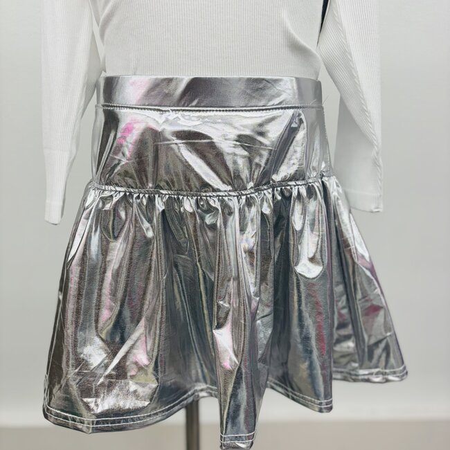 Azarhia Slick Metallic Gathered Skort in Silver