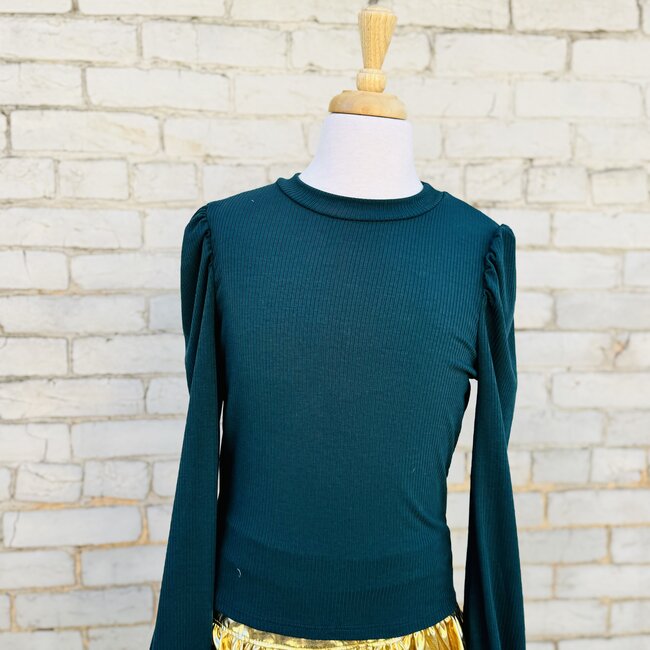 Sadie & Sage Hunter Loulou Gathered Cap Rib Top