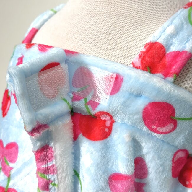 iScream Cheerful Cherries Spa Wrap