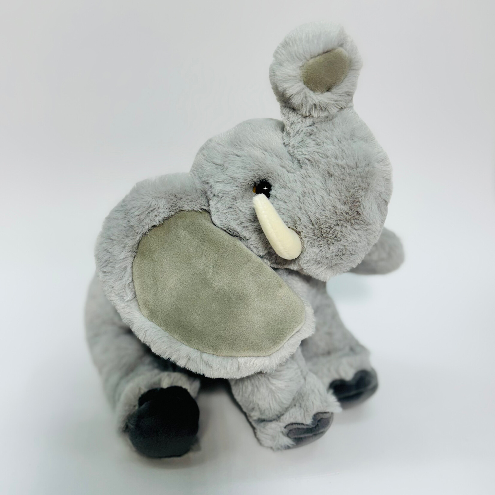 Douglas Everlie Elephant Soft