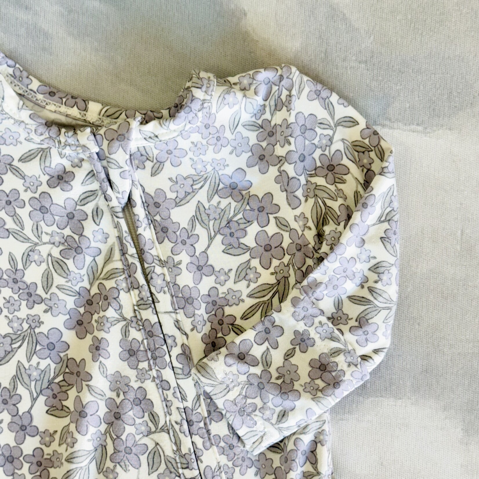 Angel Dear Forget Me Not Floral 2-Way Zipper Ruffle Back Footie
