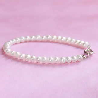 Collectables America Freshwater Pearl Bracelet w/ Sterling Silver Clasp