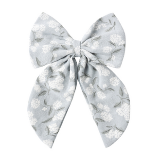 Rylee + Cru OVERSIZED BOW HYDRANGEA